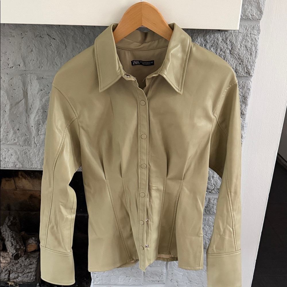 ZARA Olive Faux Leather Snap Shirt Jacket